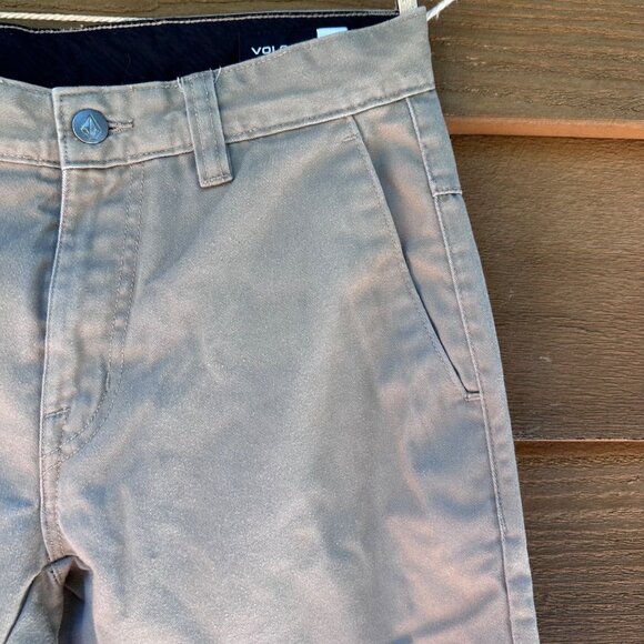 Volcom Mens Khaki Chino Pants Size 28 Slim Fit Casual Wear Cotton Blend - Picture 7 of 12